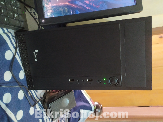 PC এবং Monitor সহ ফুল সেট আপ বিক্রি করা হবে।